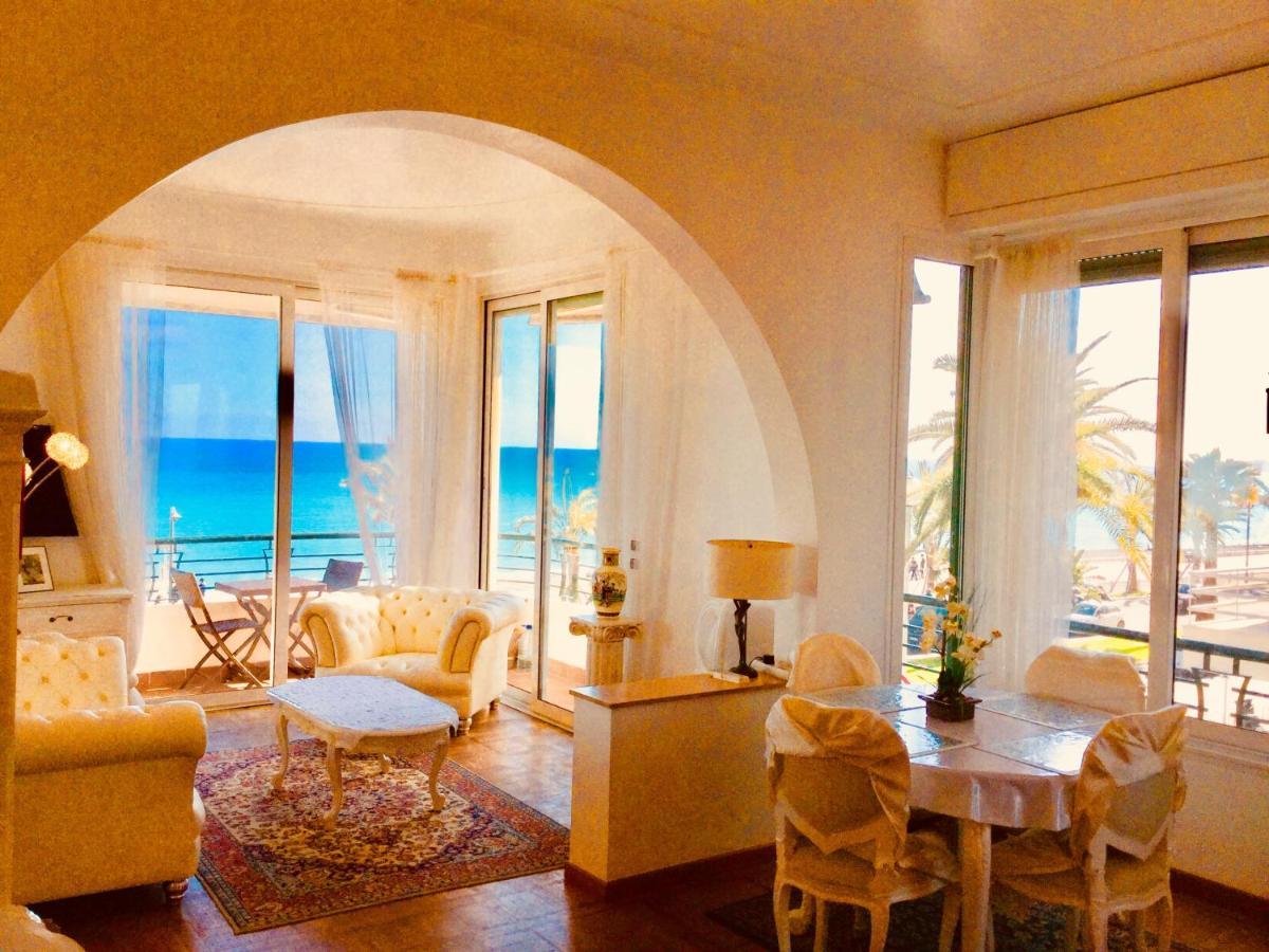 Endless Stunning Mediterranean Sea Views Promenade Des Anglais นีซ ภายนอก รูปภาพ